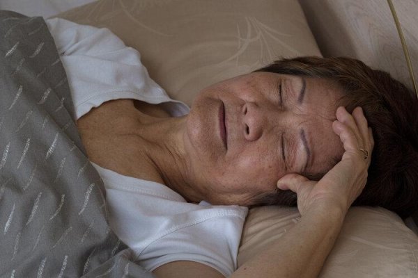 万隆优配 “8小时睡眠论”是错的？65岁以后，每天睡多久好？告诉你答案